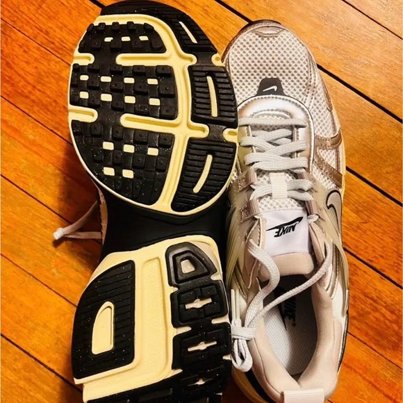 Nike Metallic Silver and Cream Chunky Runner Sneakers - Picture 3 of 4